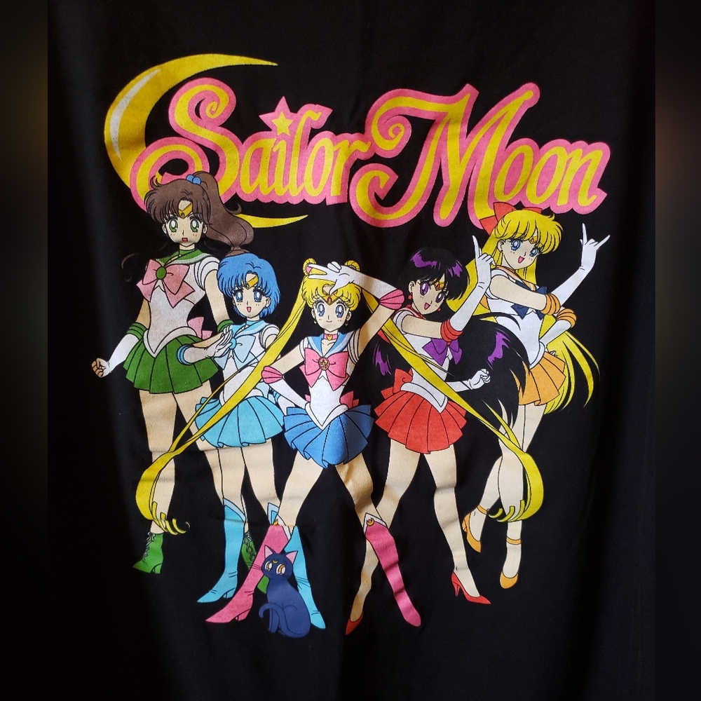 Sailor Moon Black T-shirt Size XL